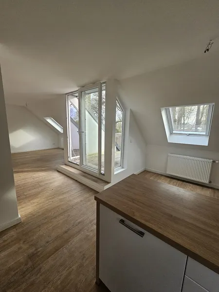 sanierte, charmante Wohnung  im Grünen, bezugsfrei ab 01.09.2026 — photo 1